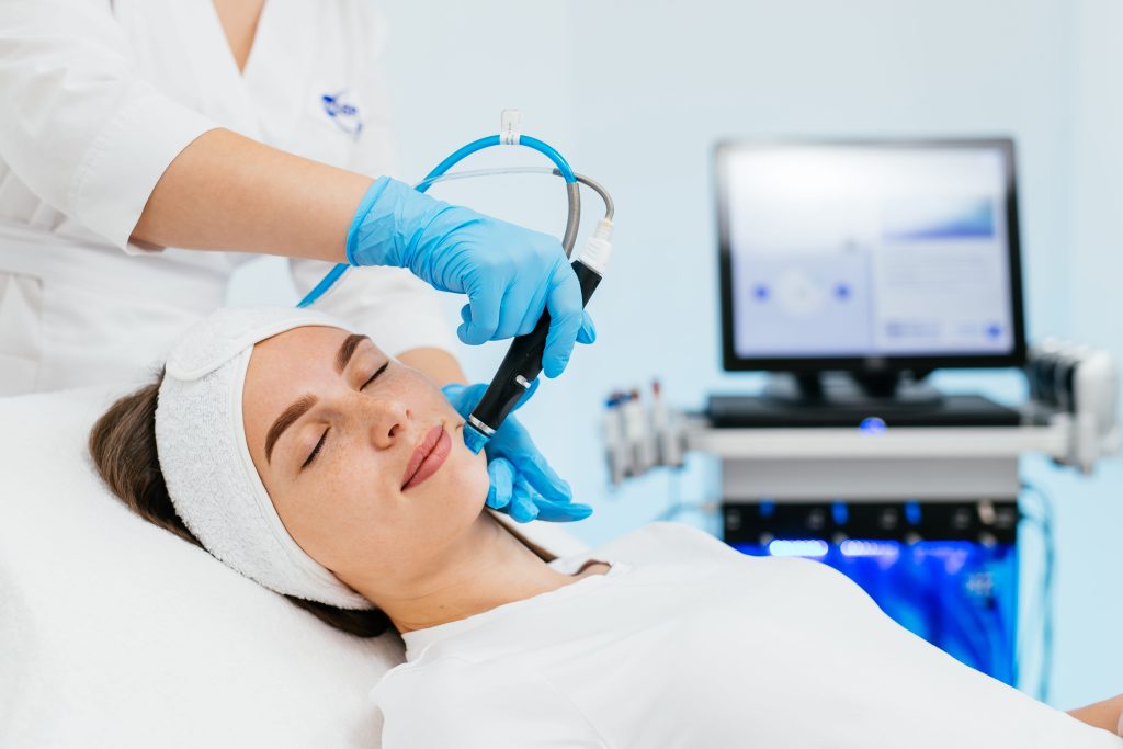 MD Hydra Facial